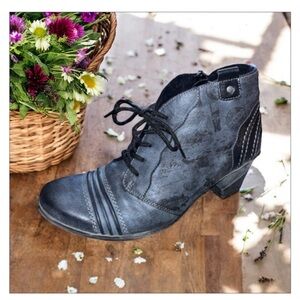 Remonte Distressed Grey /Black Anti stress Comfort lace up boot -Sz 7.5-NWOT❤️😍‍
